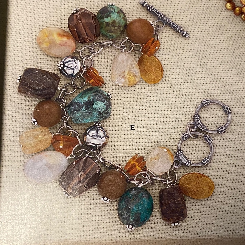 B1648 SILPADA 8.” bracelet